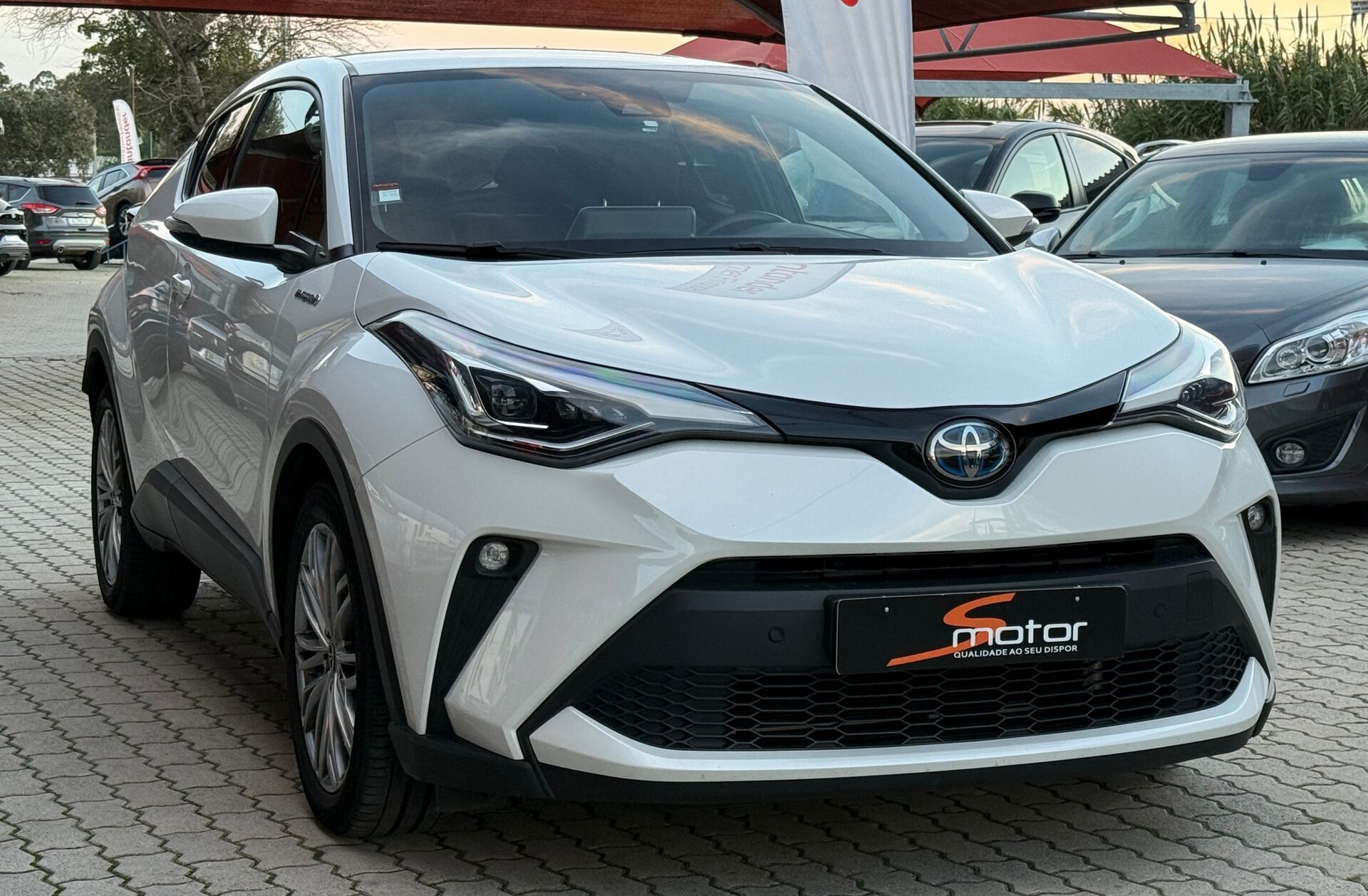 TOYOTA C-HR 1.8 Hybrid Exclusive