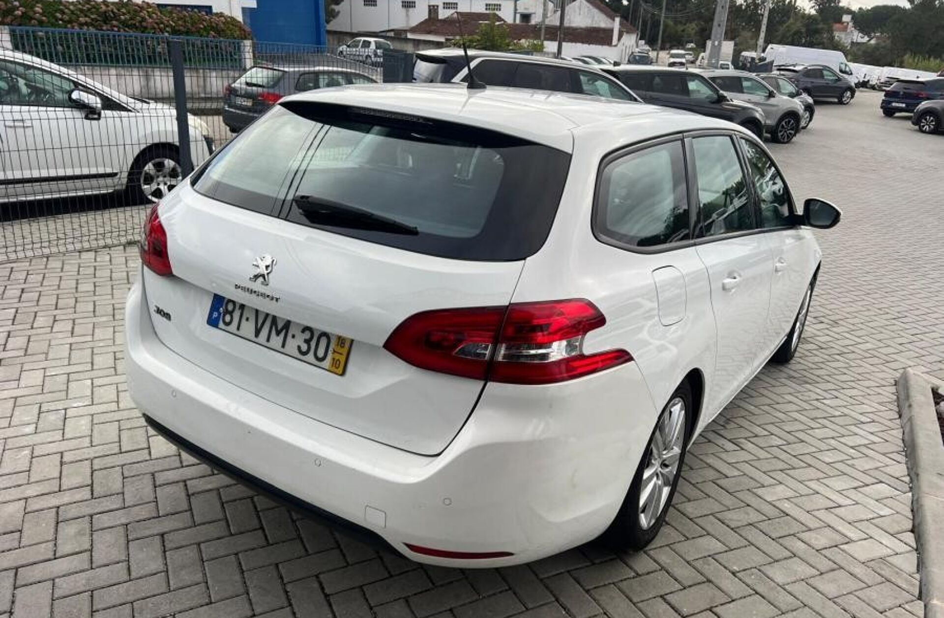 PEUGEOT 308 SW 1.5 BlueHDi Active
