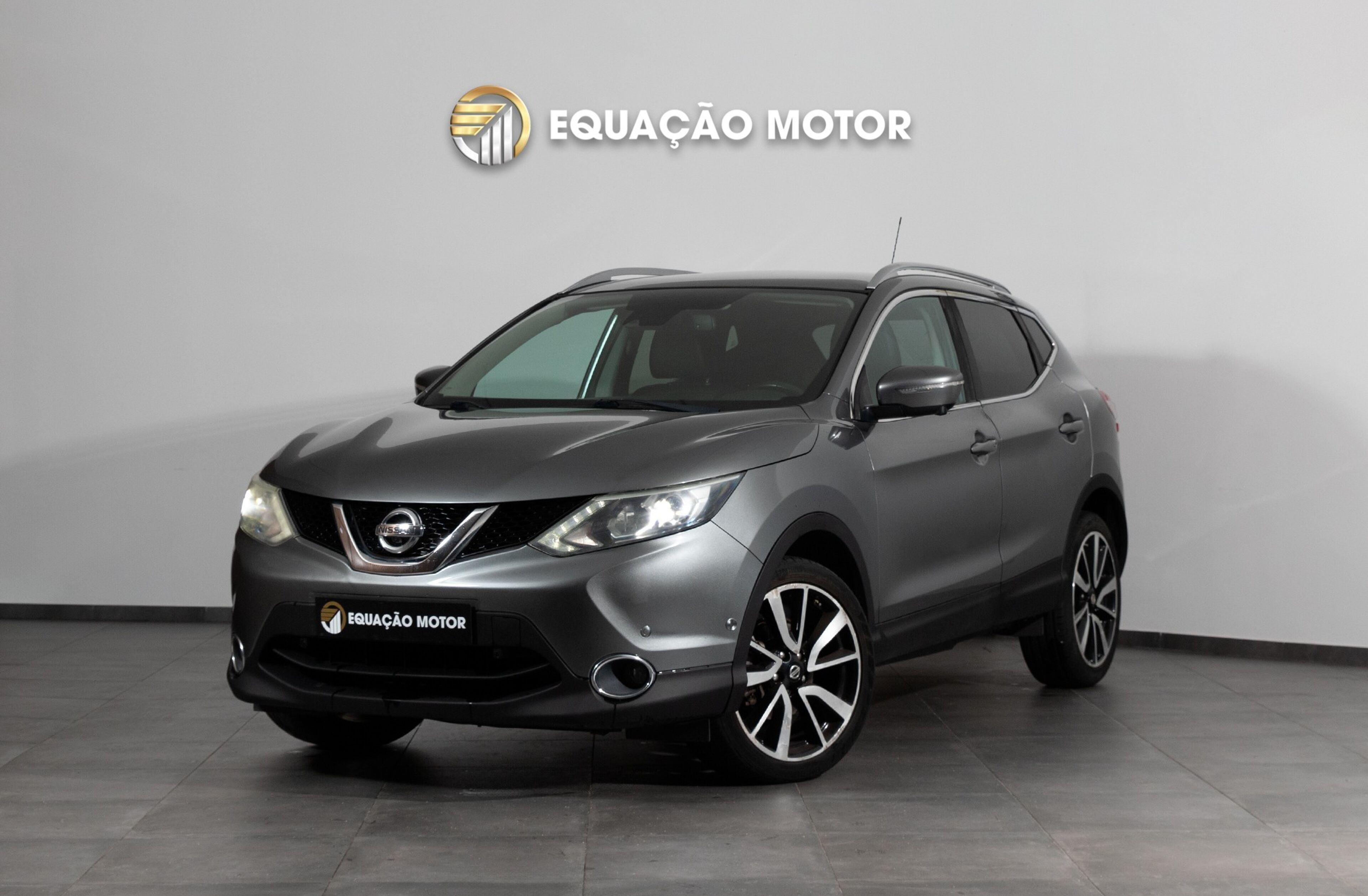 NISSAN Qashqai 1.5 dCi Tekna Premium