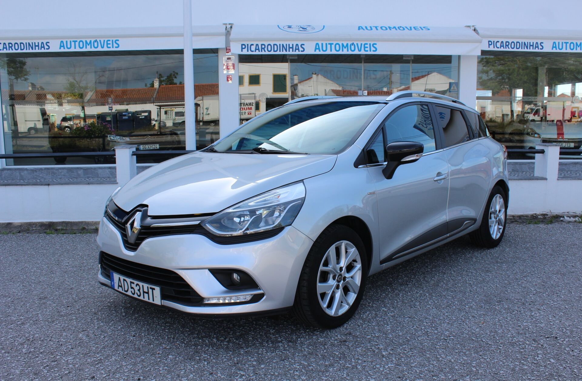 RENAULT Clio 0.9 TCe Limited