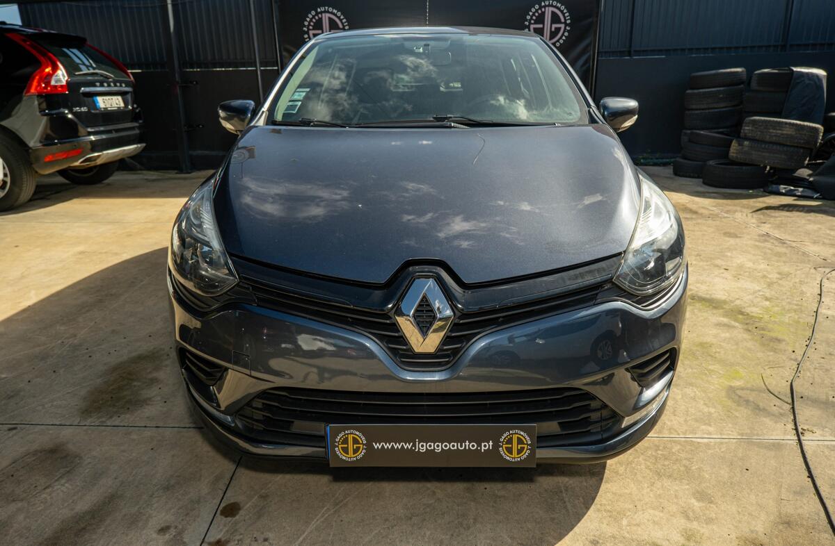 RENAULT Clio 1.5 dCi Intens