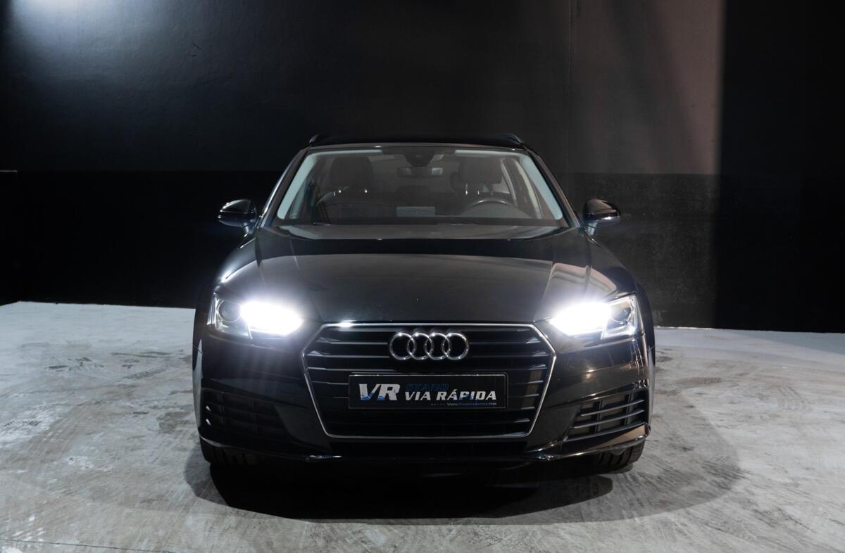 AUDI A4 35 TDI S tronic