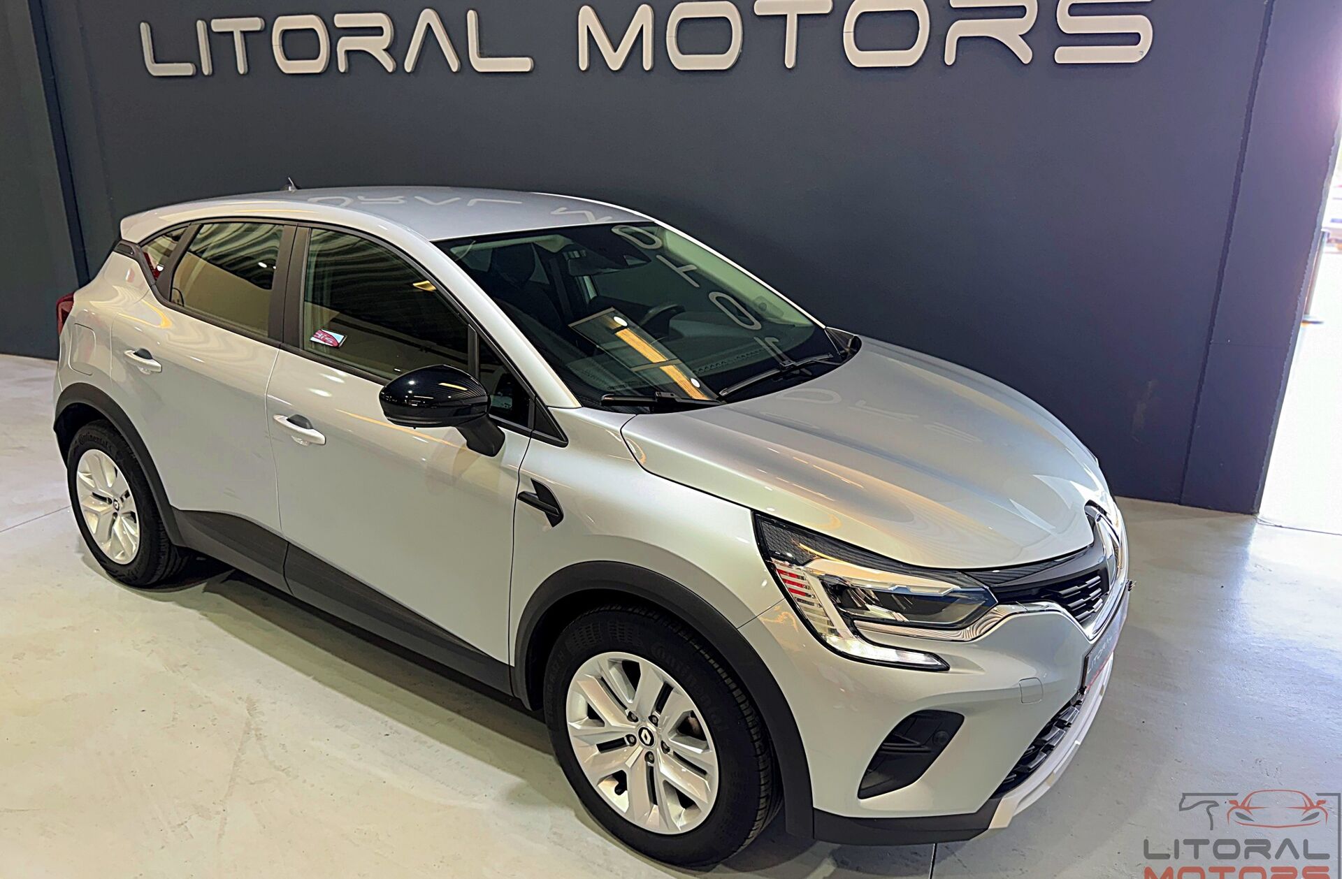 RENAULT Captur 1.0 TCe Techno