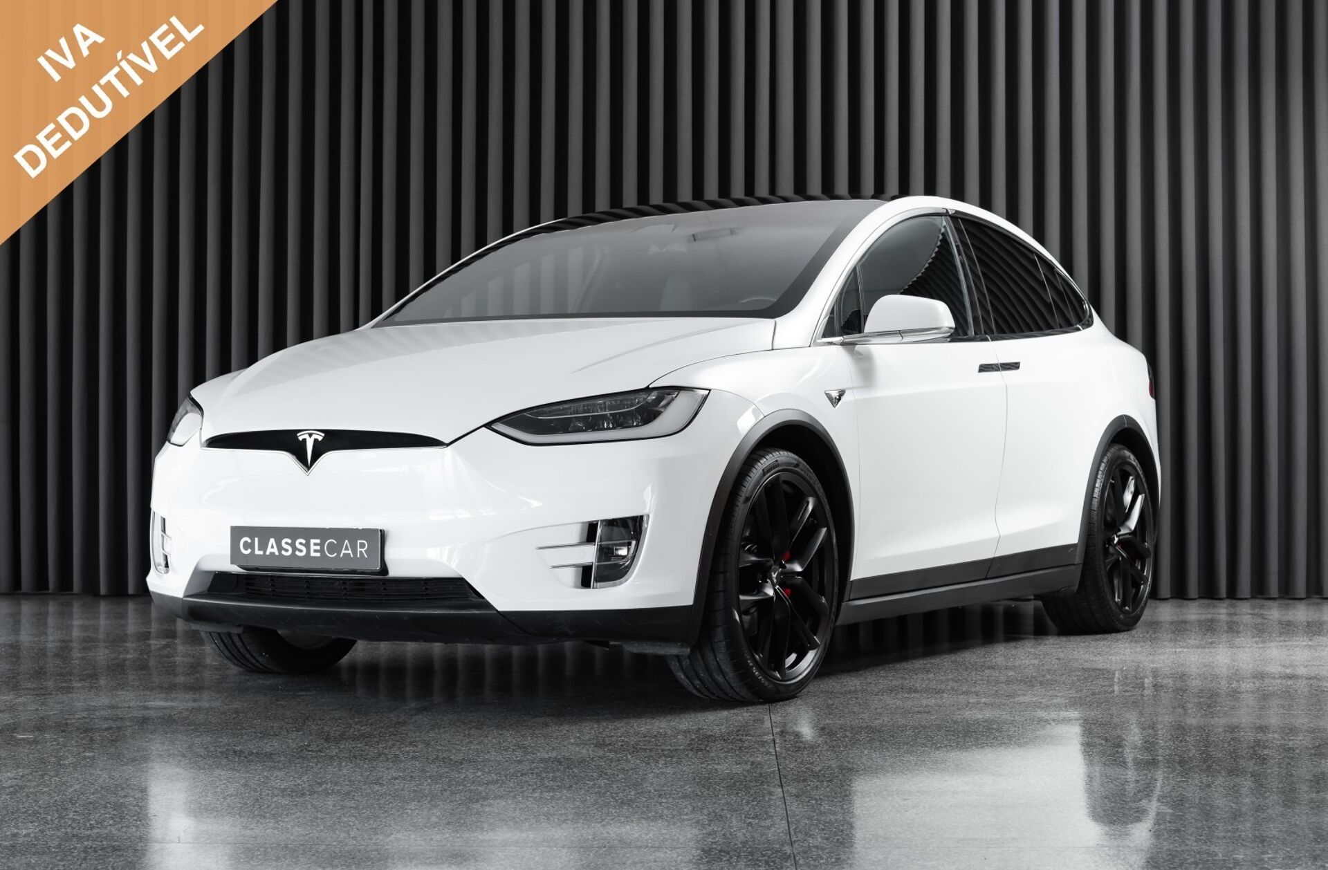 TESLA Model X 100D