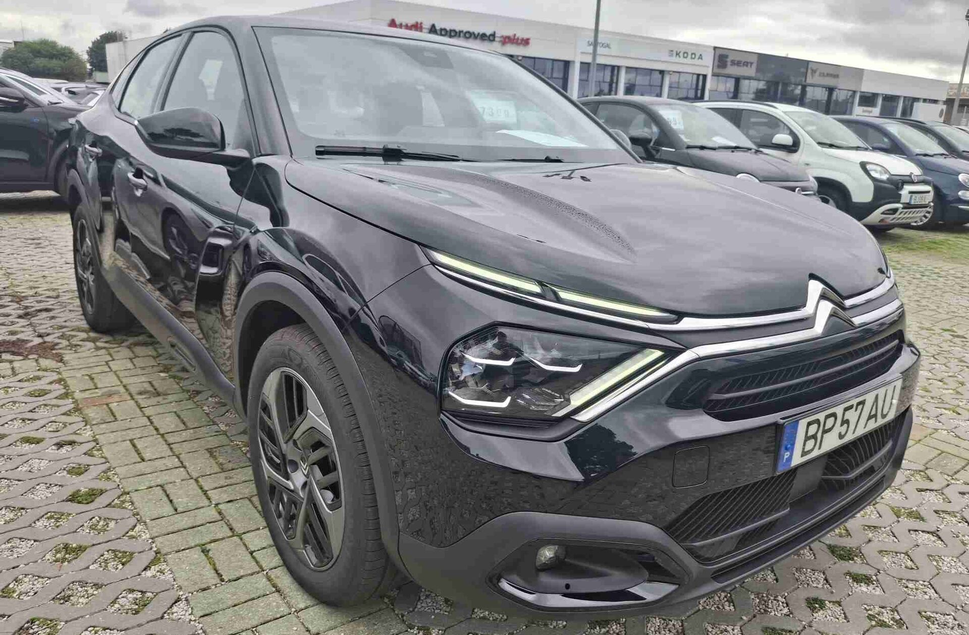 CITROEN C4 X 1.2 PureTech Plus EAT8