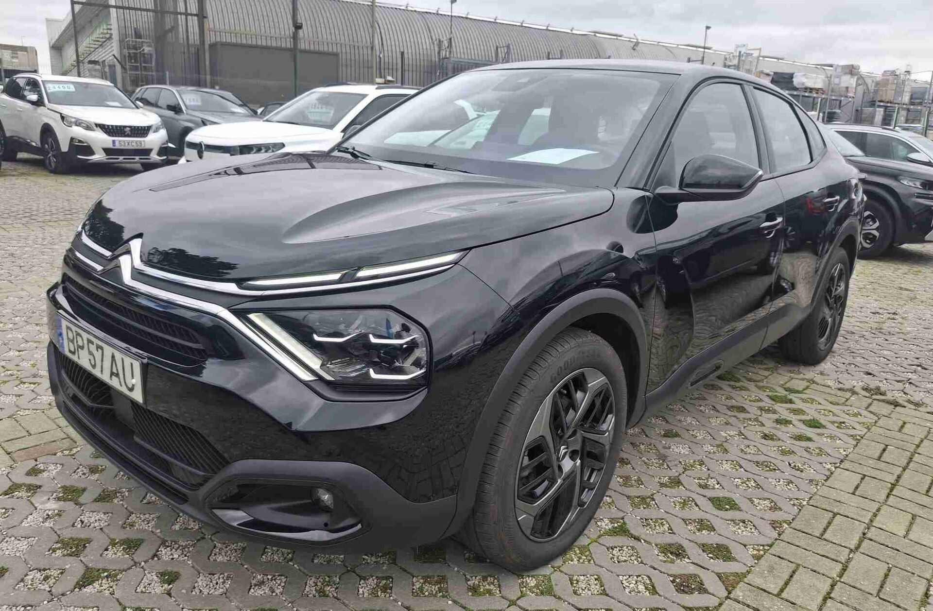 CITROEN C4 X 1.2 PureTech Plus EAT8