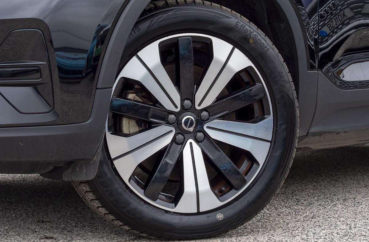 VOLVO C40 Recharge Ultimate