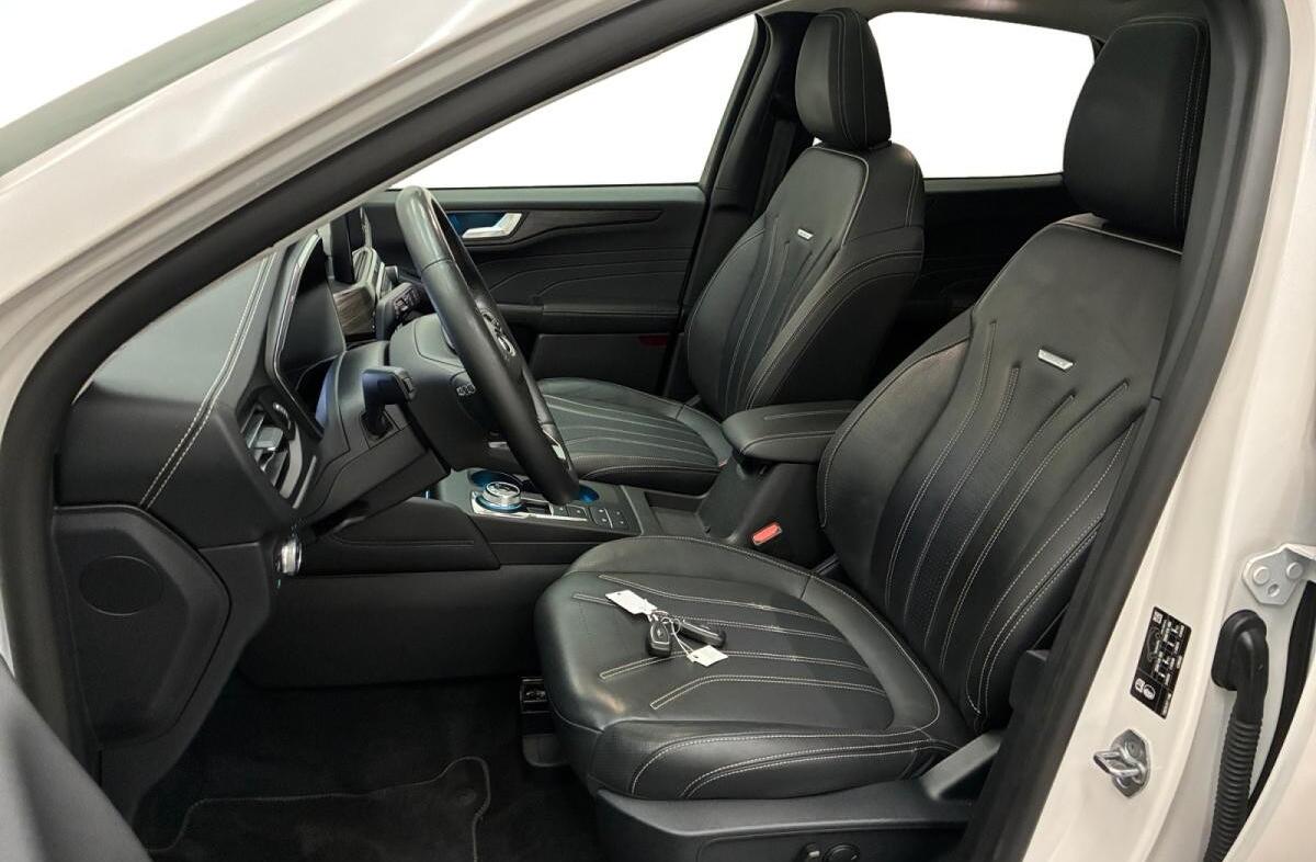 FORD Kuga 2.5 PHEV Vignale