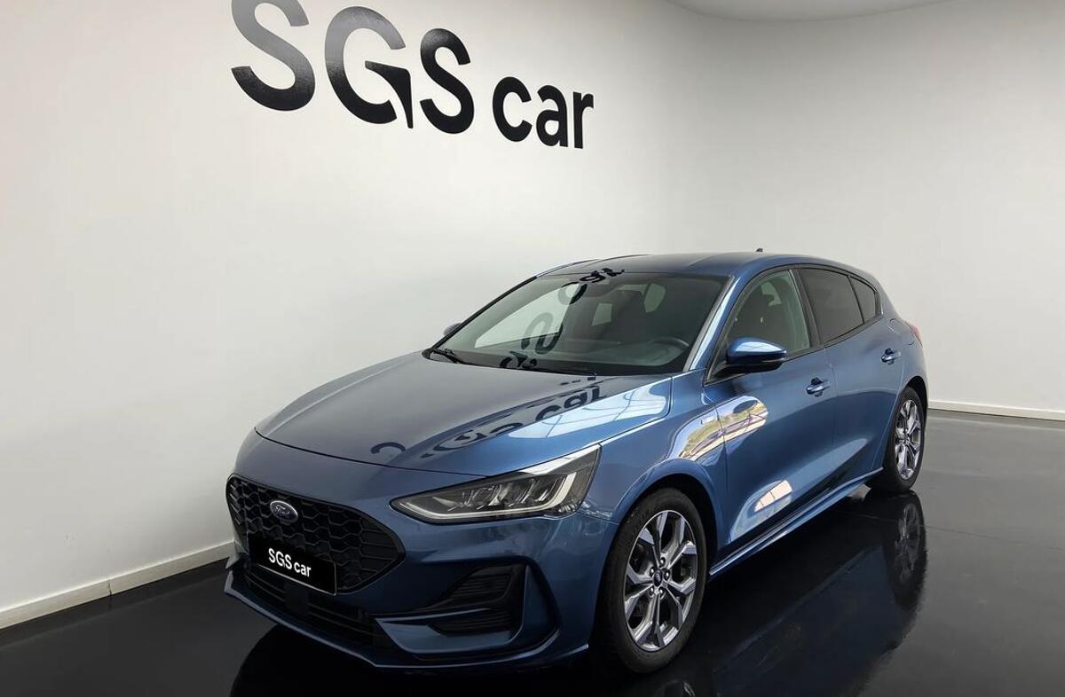 FORD Focus 1.0 EcoBoost MHEV ST-Line