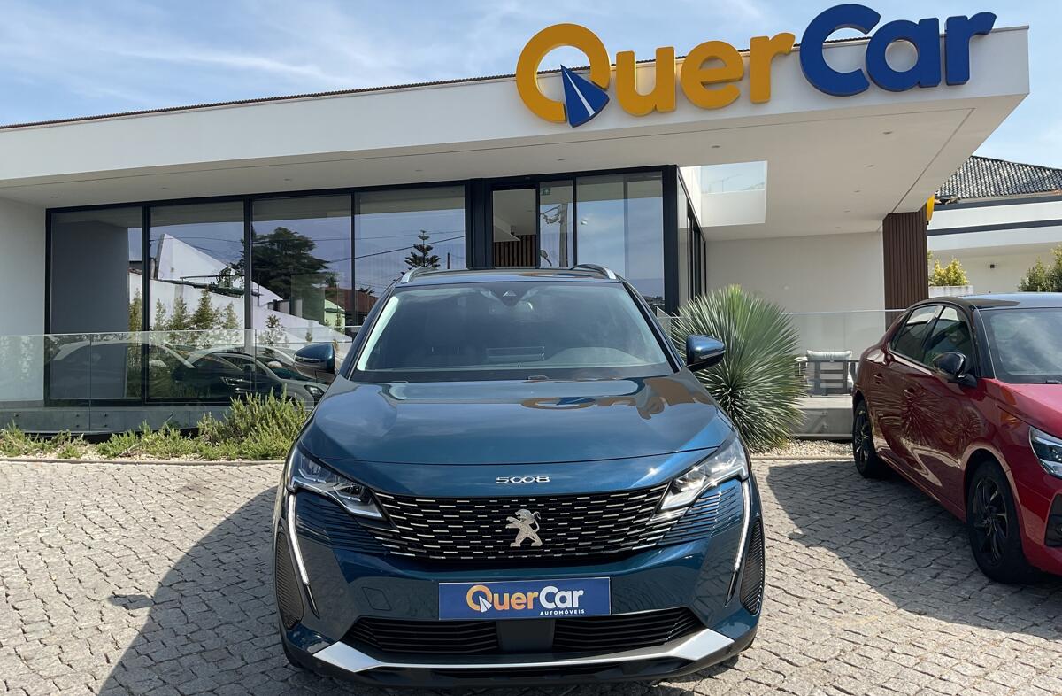 PEUGEOT 5008 1.5 BlueHDi Allure