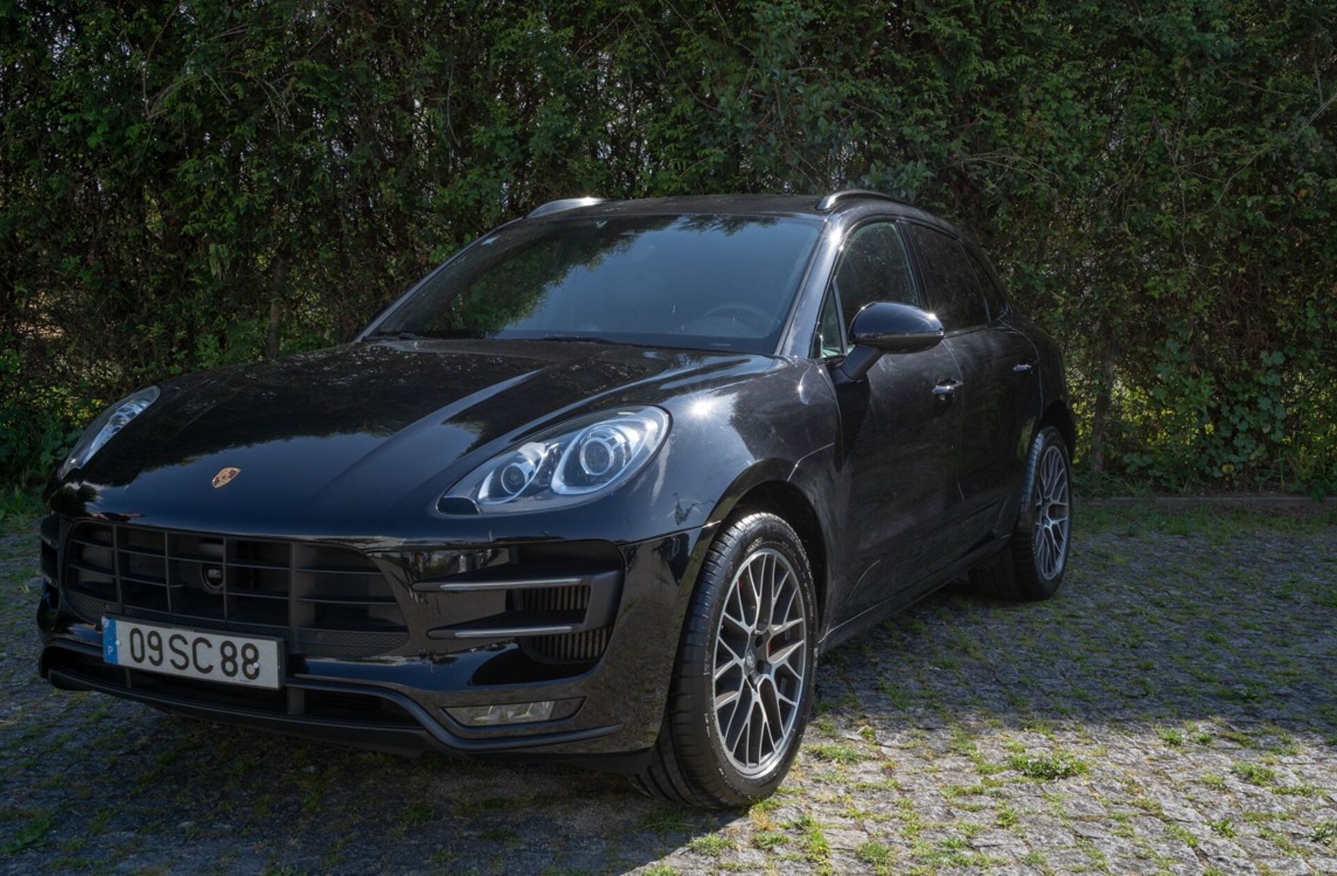 PORSCHE Macan Turbo
