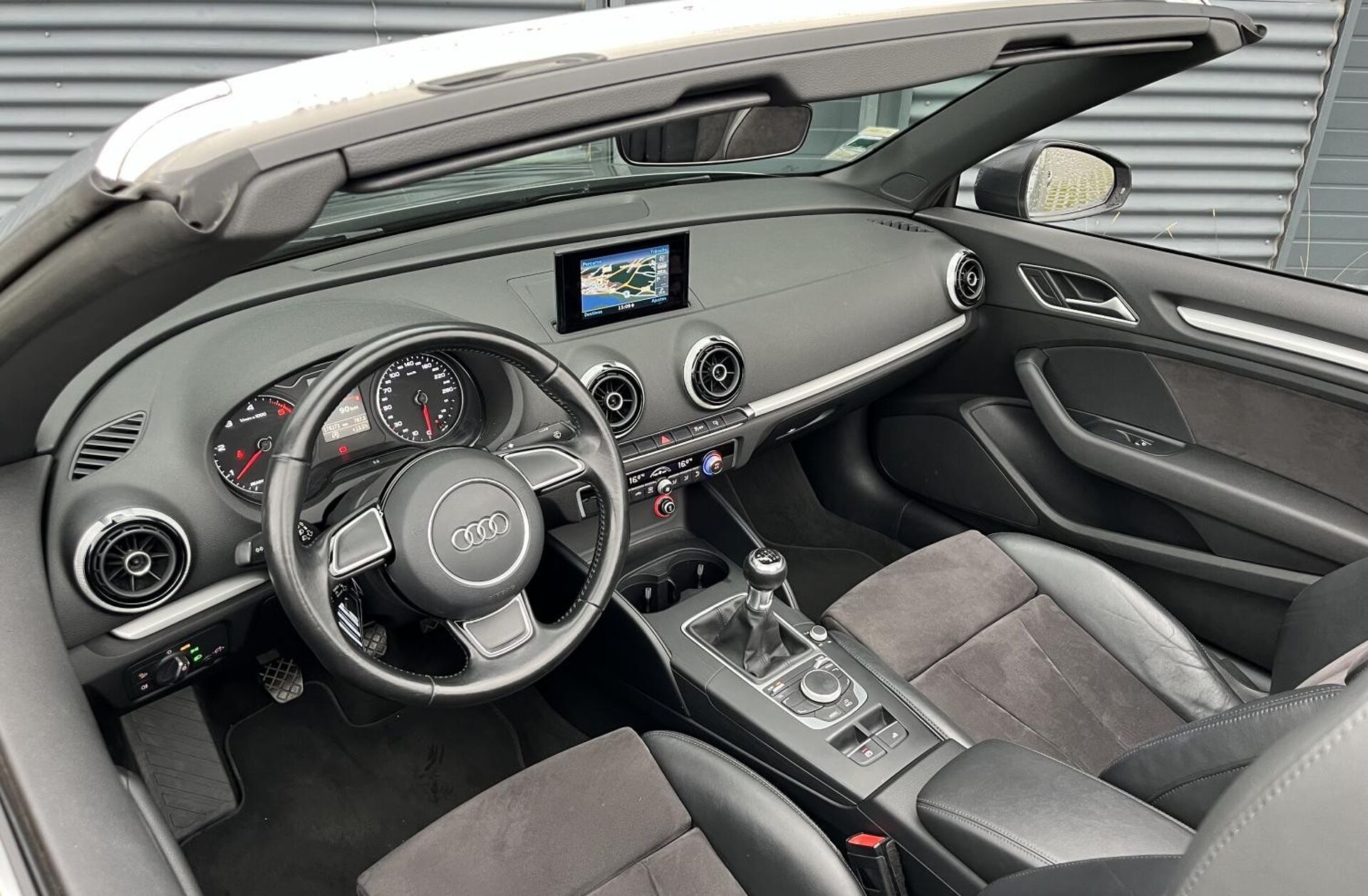 AUDI A3 Cabrio.2.0 TDi S-line