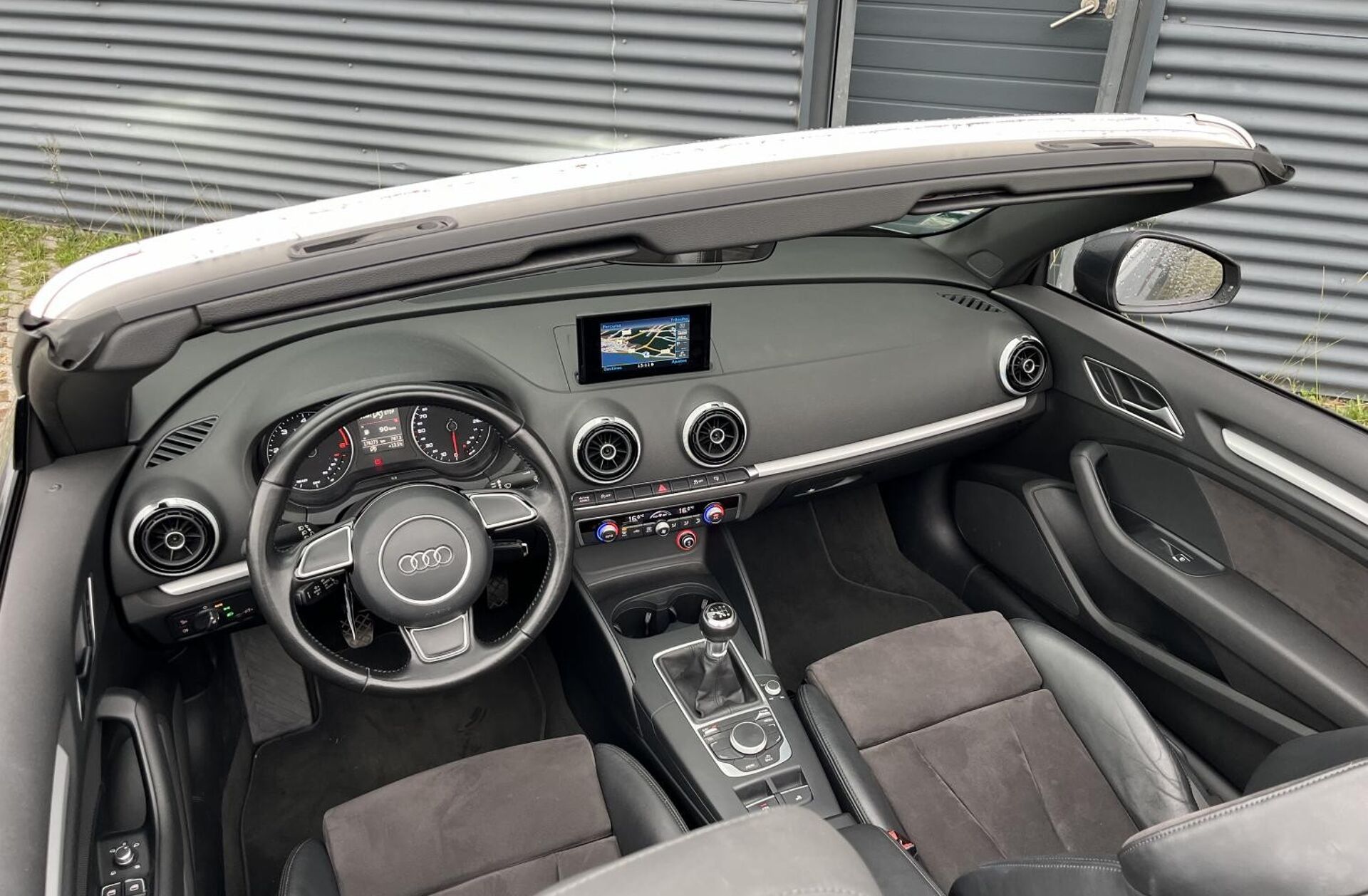 AUDI A3 Cabrio.2.0 TDi S-line
