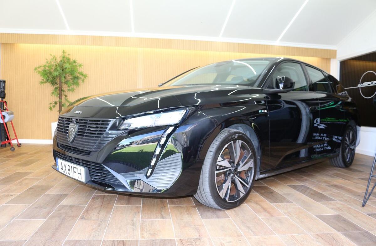 PEUGEOT 308 SW 1.6 Hybrid Active e-EAT8