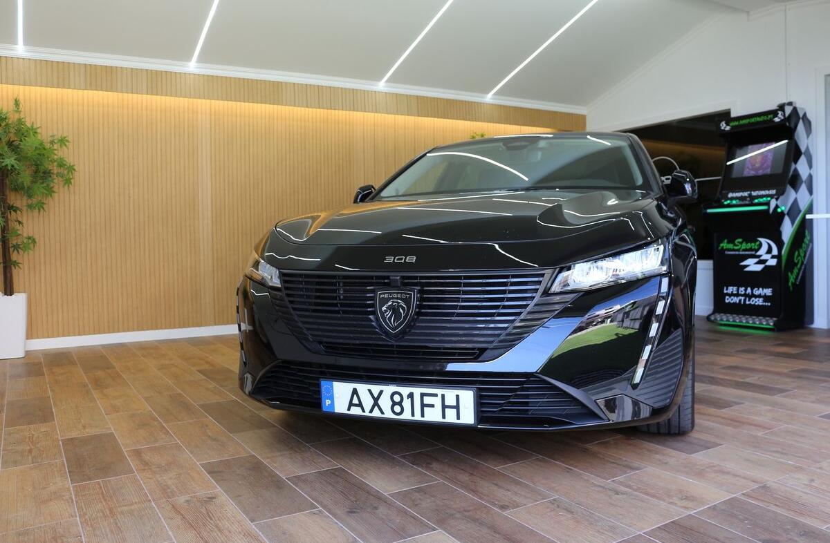 PEUGEOT 308 SW 1.6 Hybrid Active e-EAT8