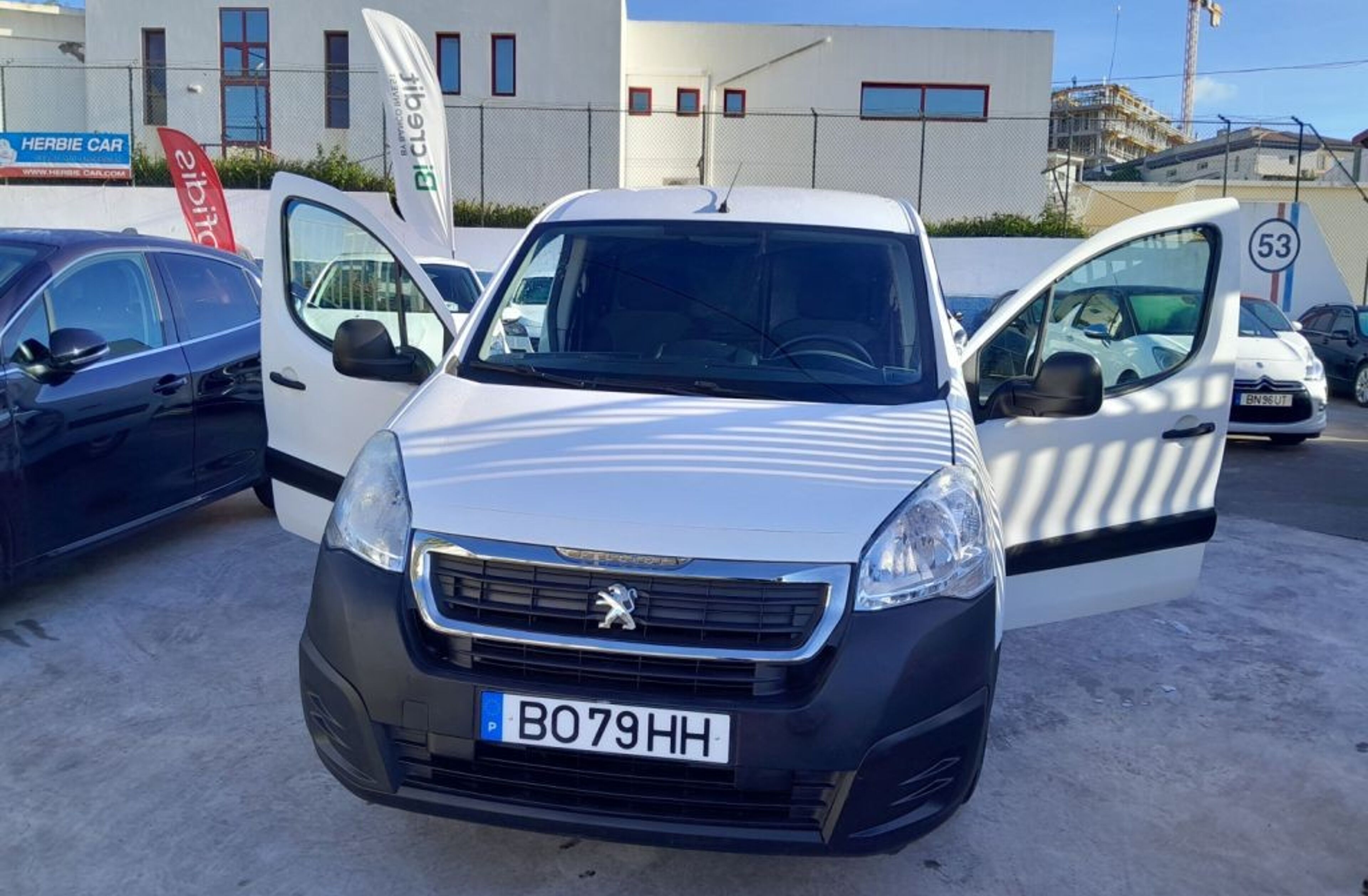 PEUGEOT Partner HDI