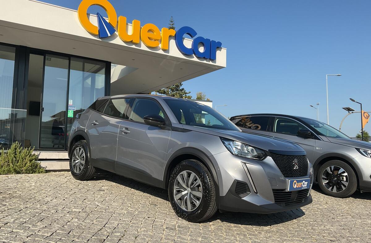 PEUGEOT 2008 1.2 PureTech Active Pack