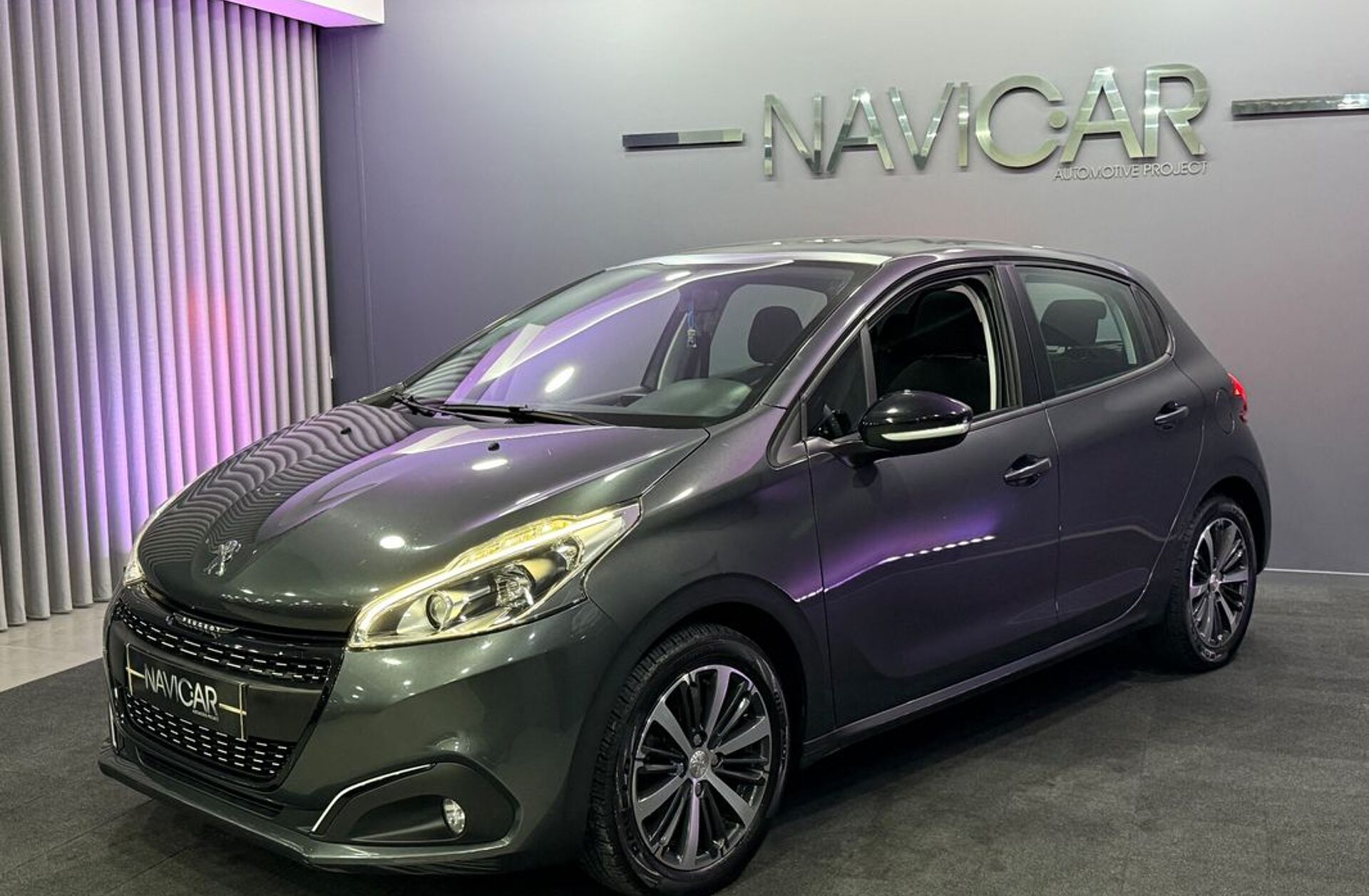 PEUGEOT 208 1.2 PureTech Active