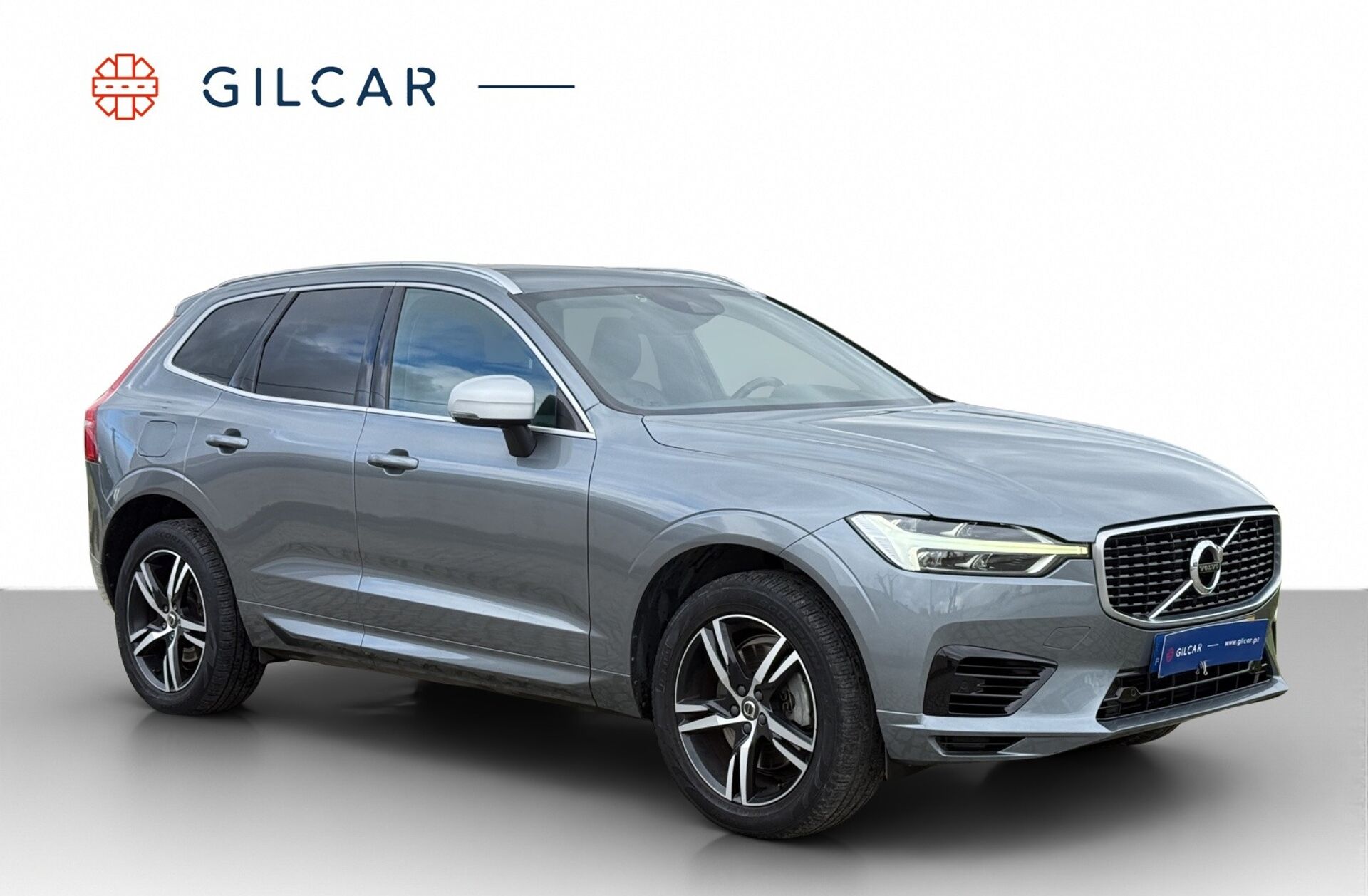 VOLVO XC60 2.0 T8 PHEV R-Design AWD