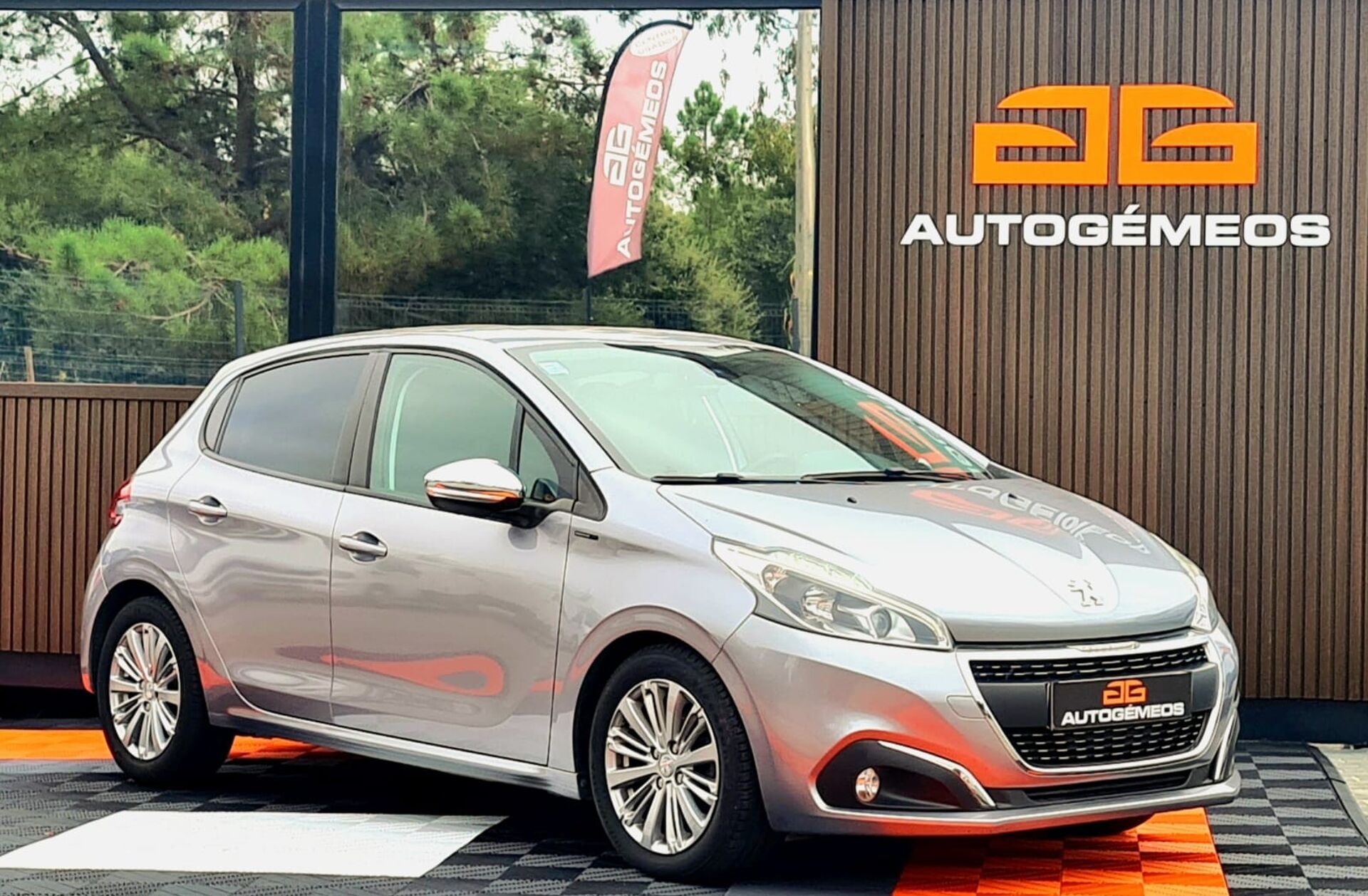 PEUGEOT 208 1.5 BlueHDi Active