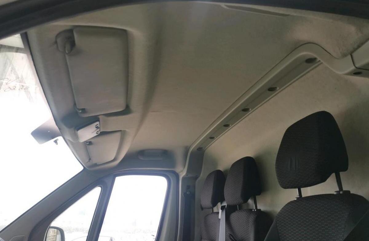 PEUGEOT Boxer 2.2 BlueHDi 335 L2H2 Premium