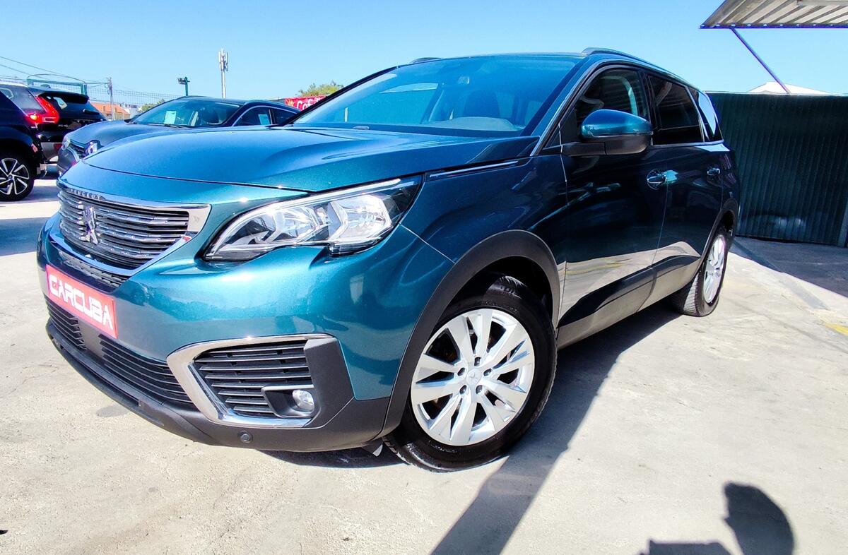PEUGEOT 5008 1.6 BlueHDi Allure EAT6