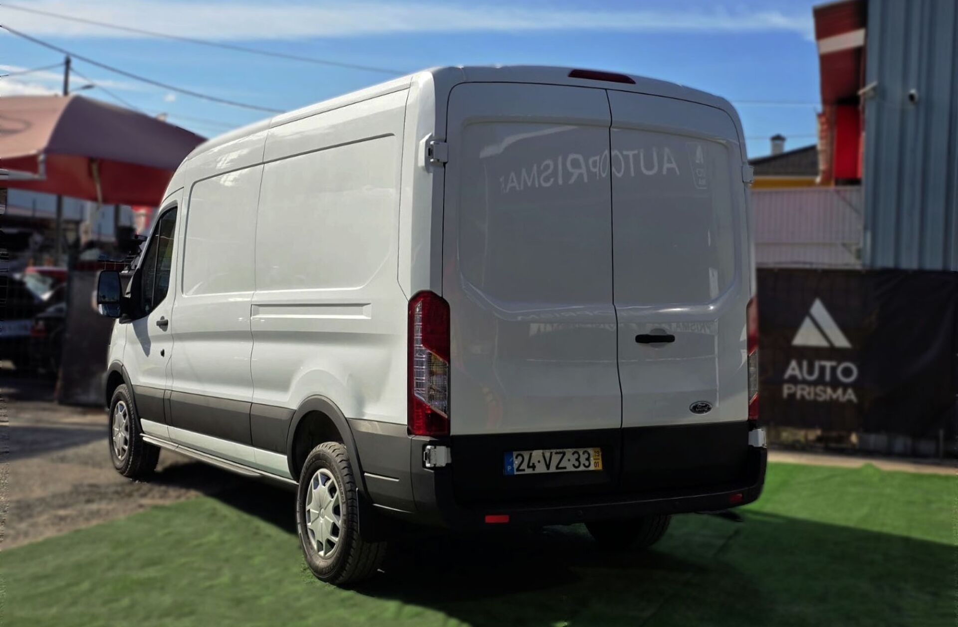 FORD Transit 350 L2 2.0 TDCi H2 Trend