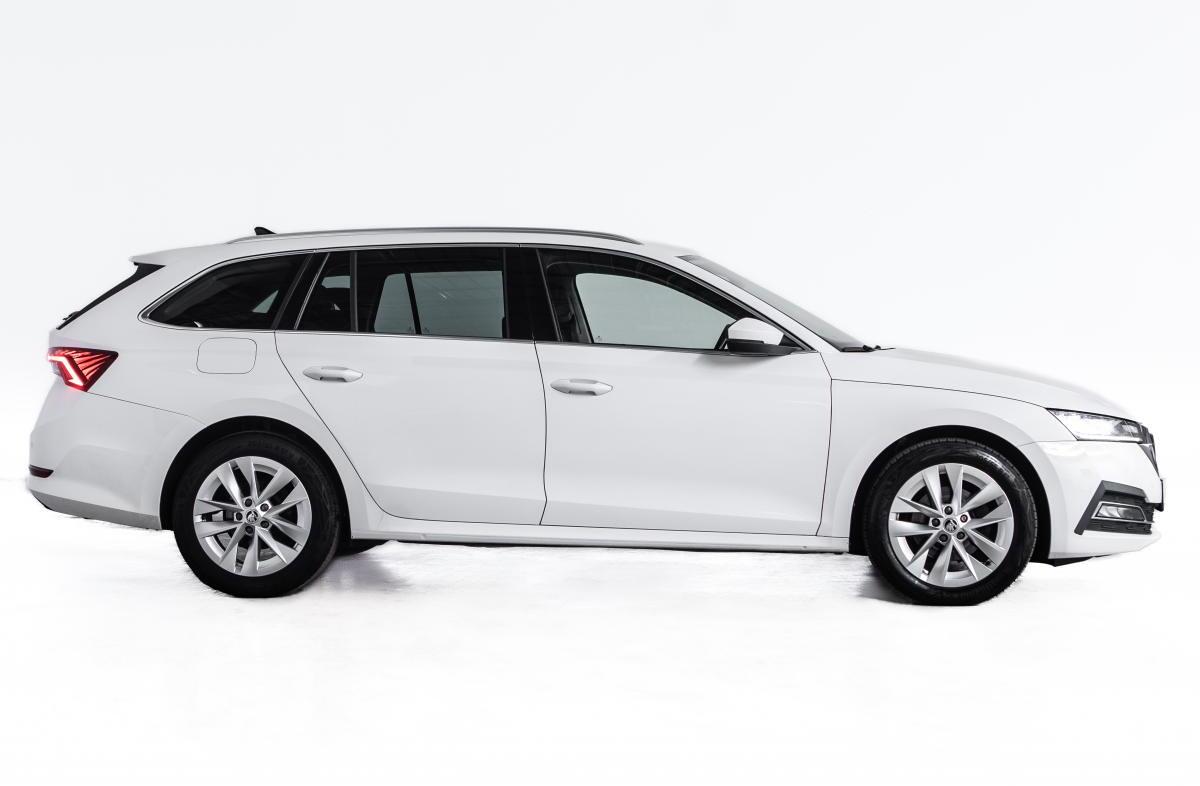 SKODA Octavia 2.0 TDI Ambition DSG