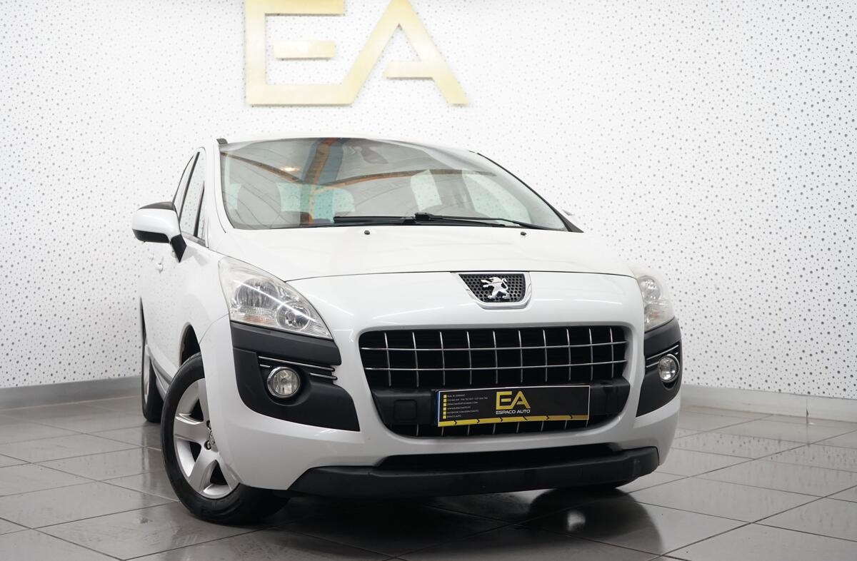 PEUGEOT 3008 1.6 HDi Executive