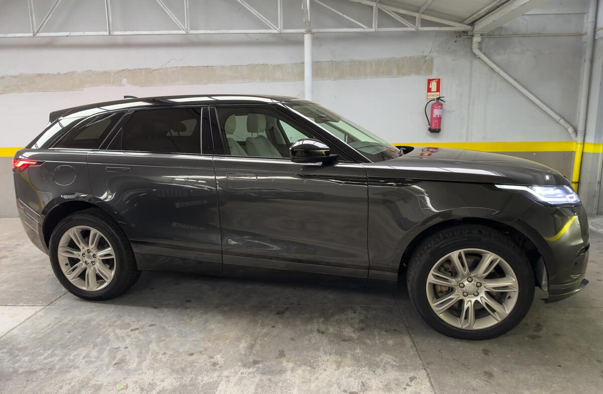 LAND ROVER Range Rover Velar 2.0 P400e AWD