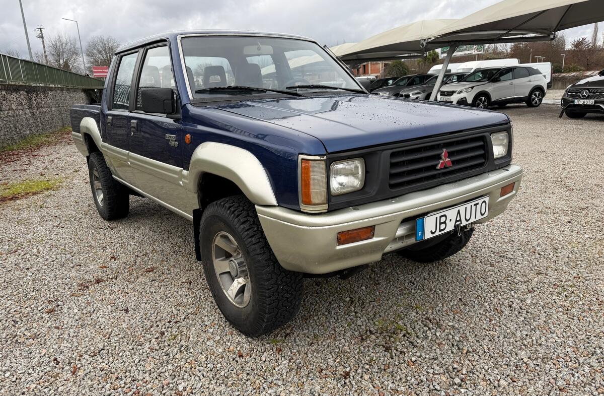 MITSUBISHI L 200 2.5 TD