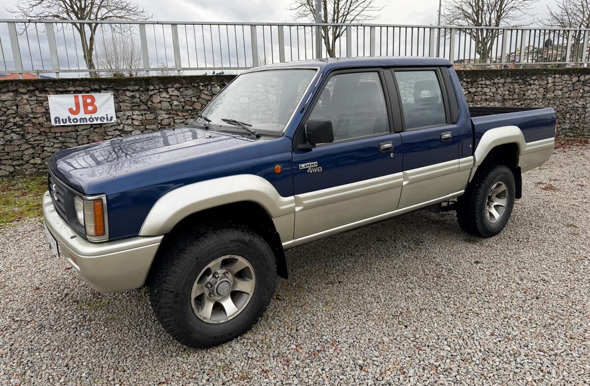 MITSUBISHI L 200 2.5 TD