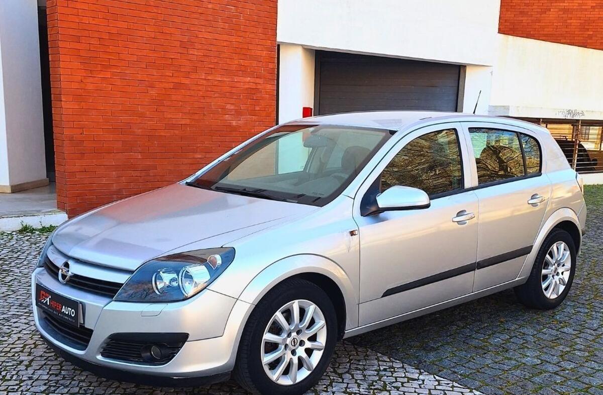OPEL Astra Sport 1.3 CDTi
