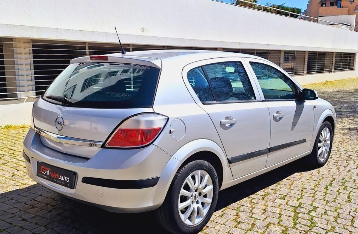 OPEL Astra Sport 1.3 CDTi
