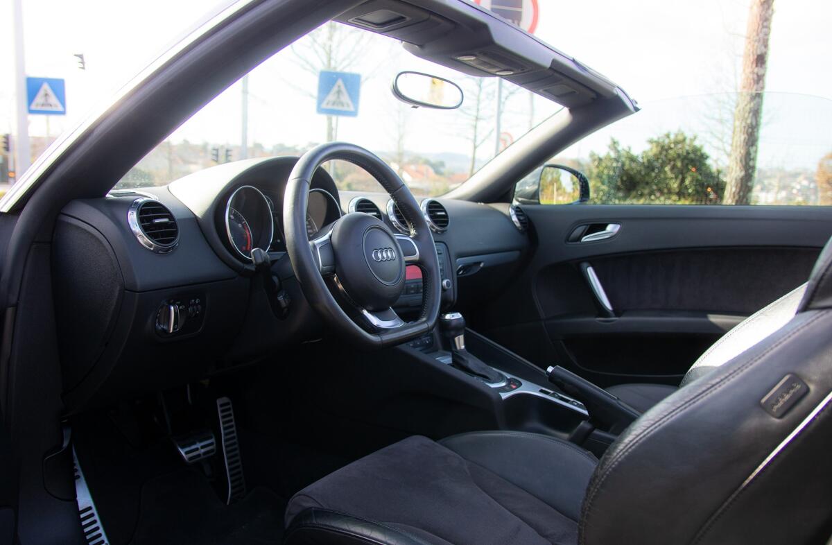 AUDI TT 2.0 TFSi S tronic