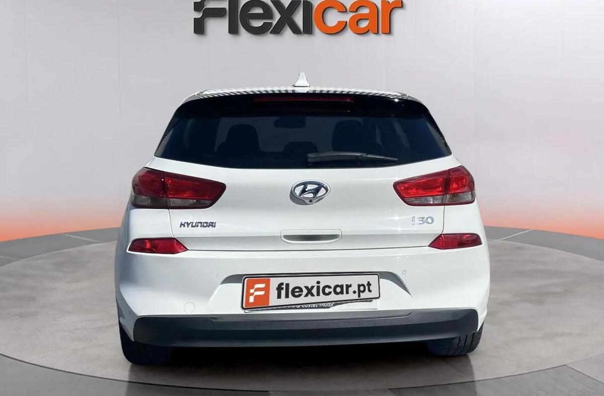 HYUNDAI i30 1.6 CRDi Style 7DCT