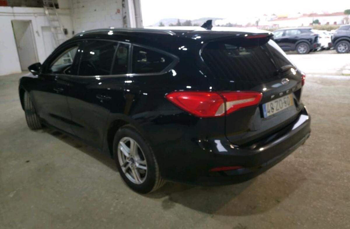 FORD Focus 1.5 TDCi EcoBlue Business
