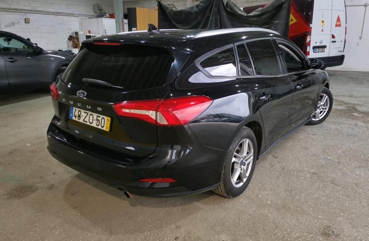 FORD Focus 1.5 TDCi EcoBlue Business