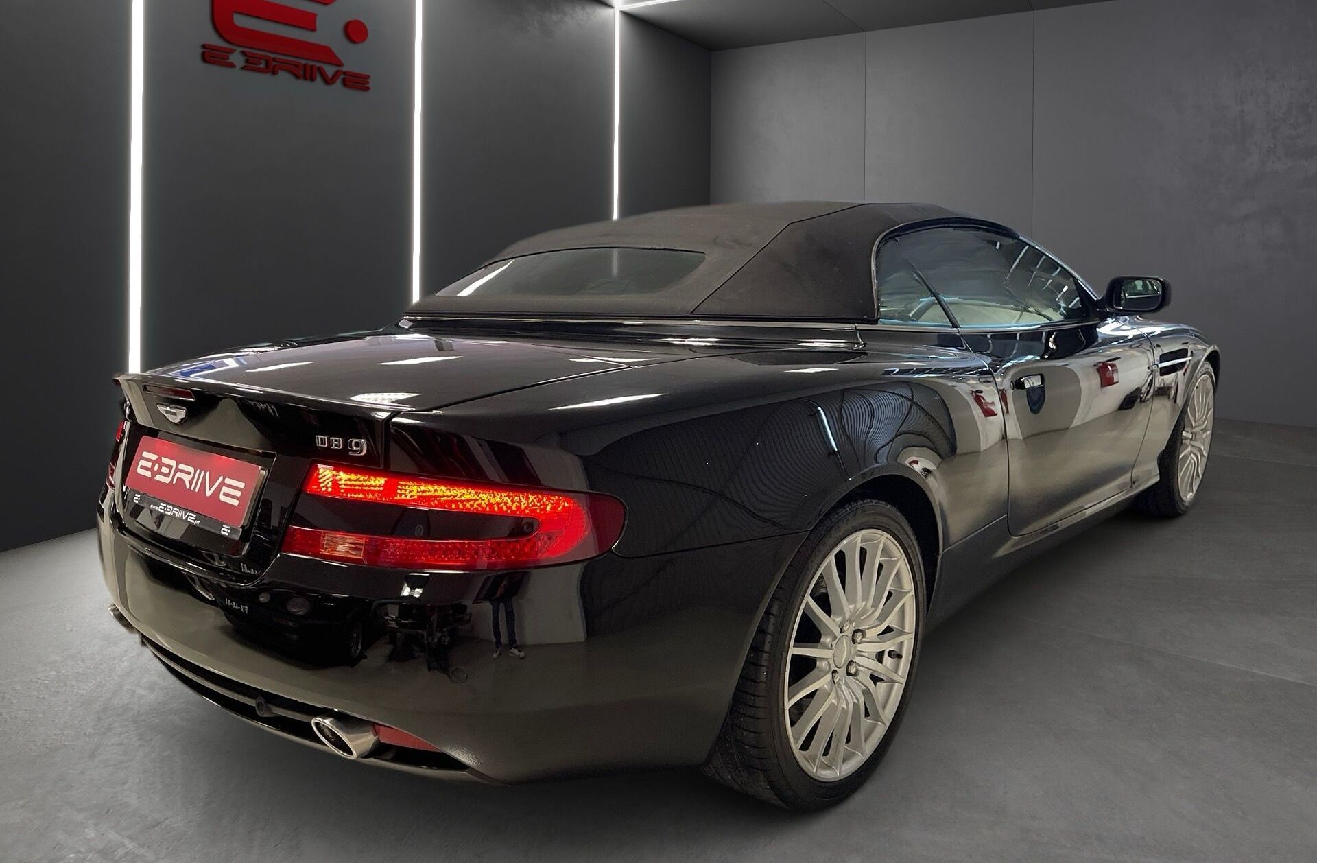 ASTON MARTIN DB9 Volante Touchtronic