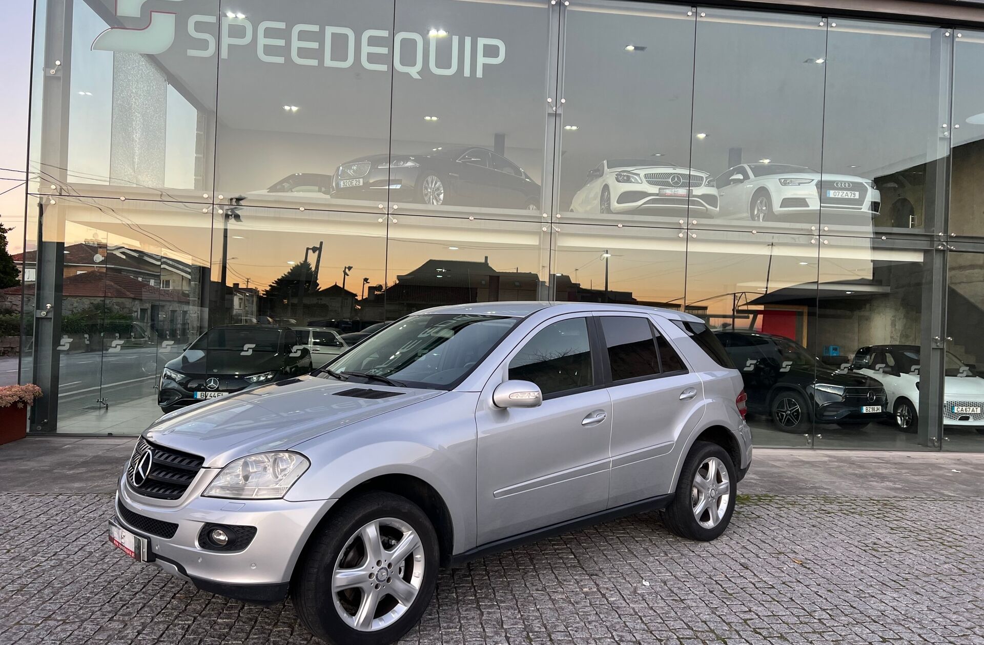 MERCEDES Classe M ML 320 CDi
