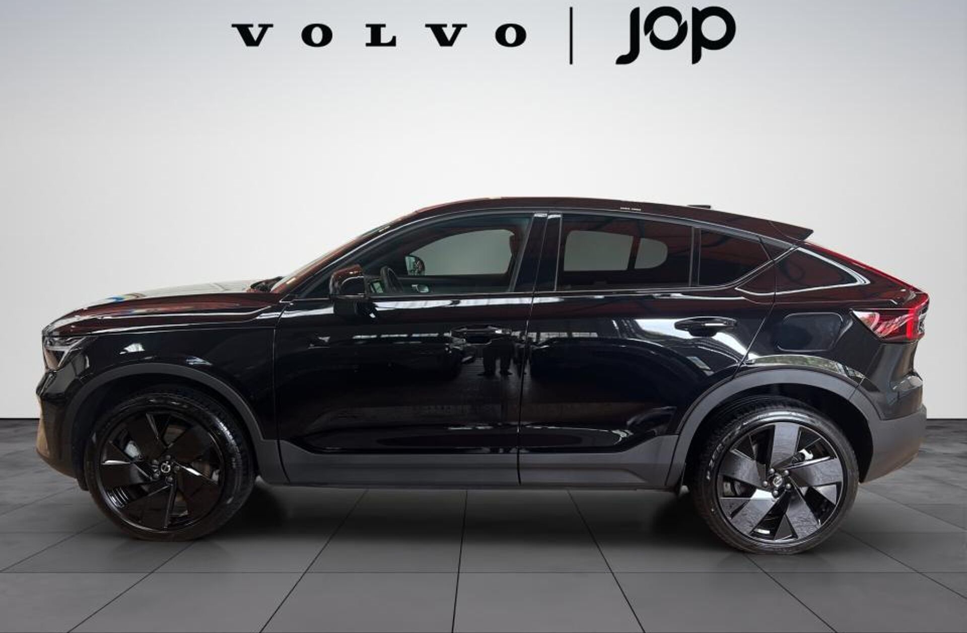 VOLVO EC40 Twin Motor Black Edition