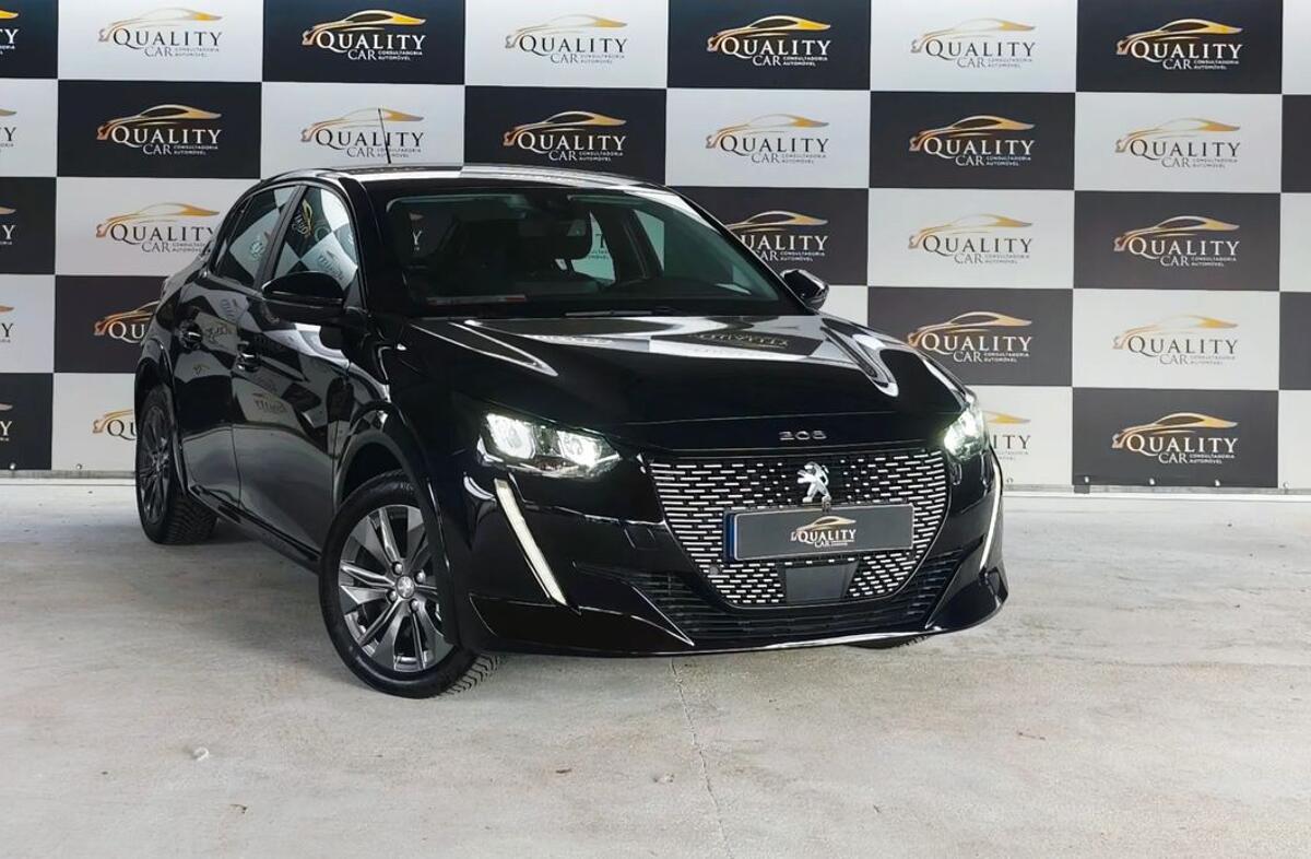 PEUGEOT 208 e- 50 kWh Active Pack