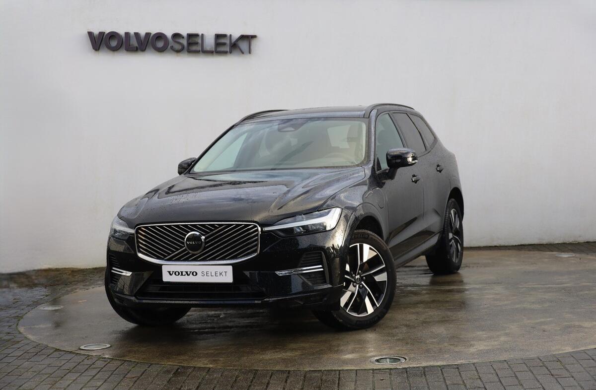 VOLVO XC60 2.0 T6 PHEV Core AWD