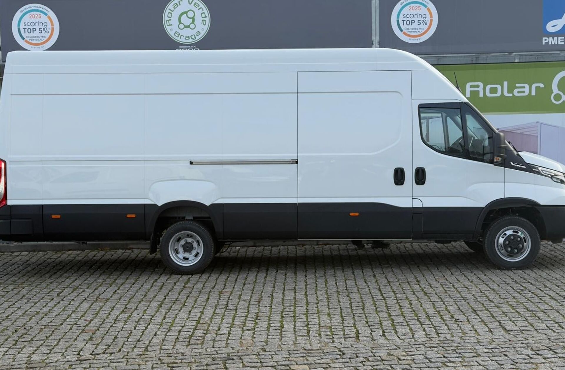 IVECO Daily 3.0 35S21H 4100 CD