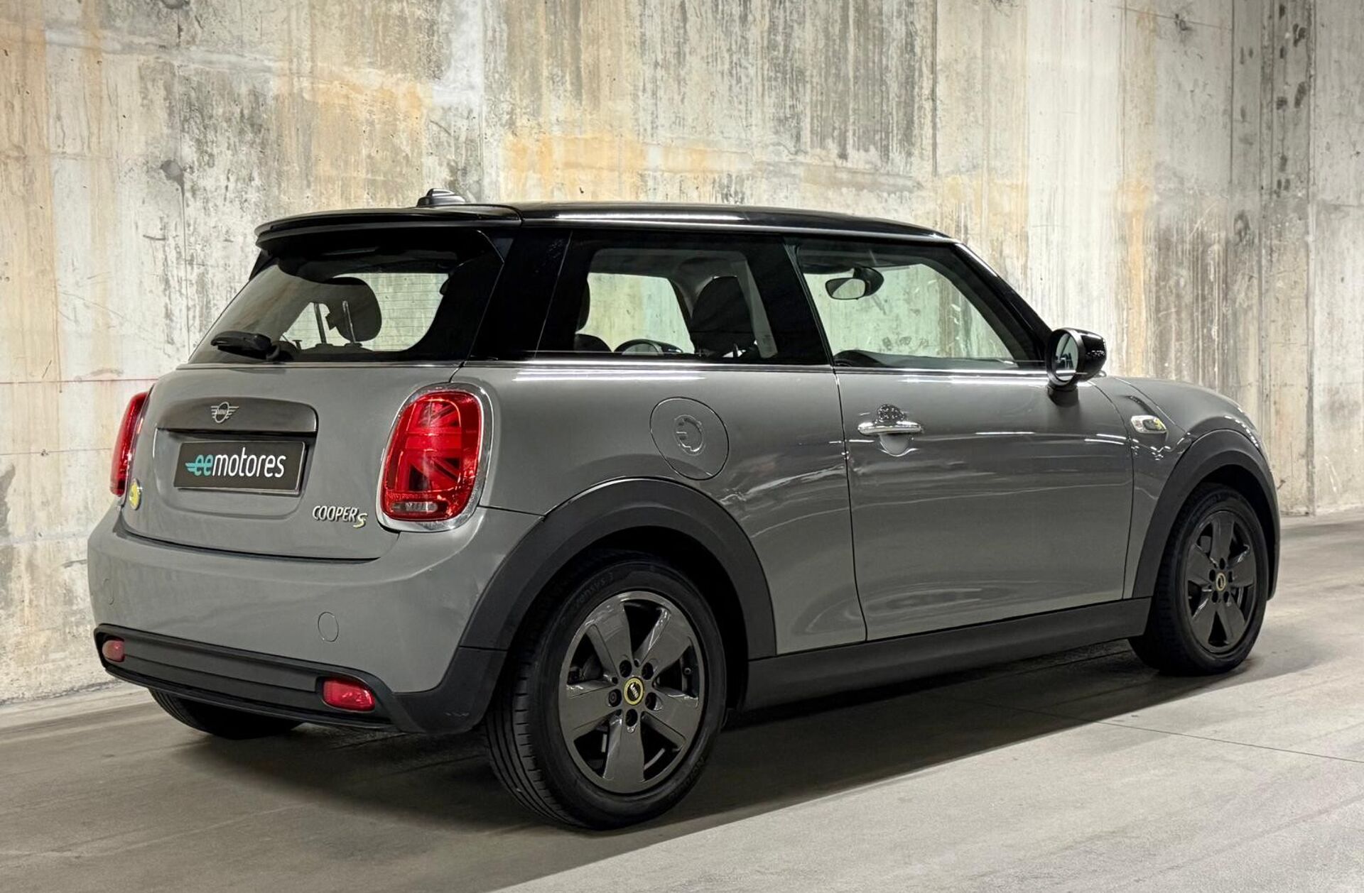 MINI Mini Countryman Mini Cooper SE ALL4 Classic Auto