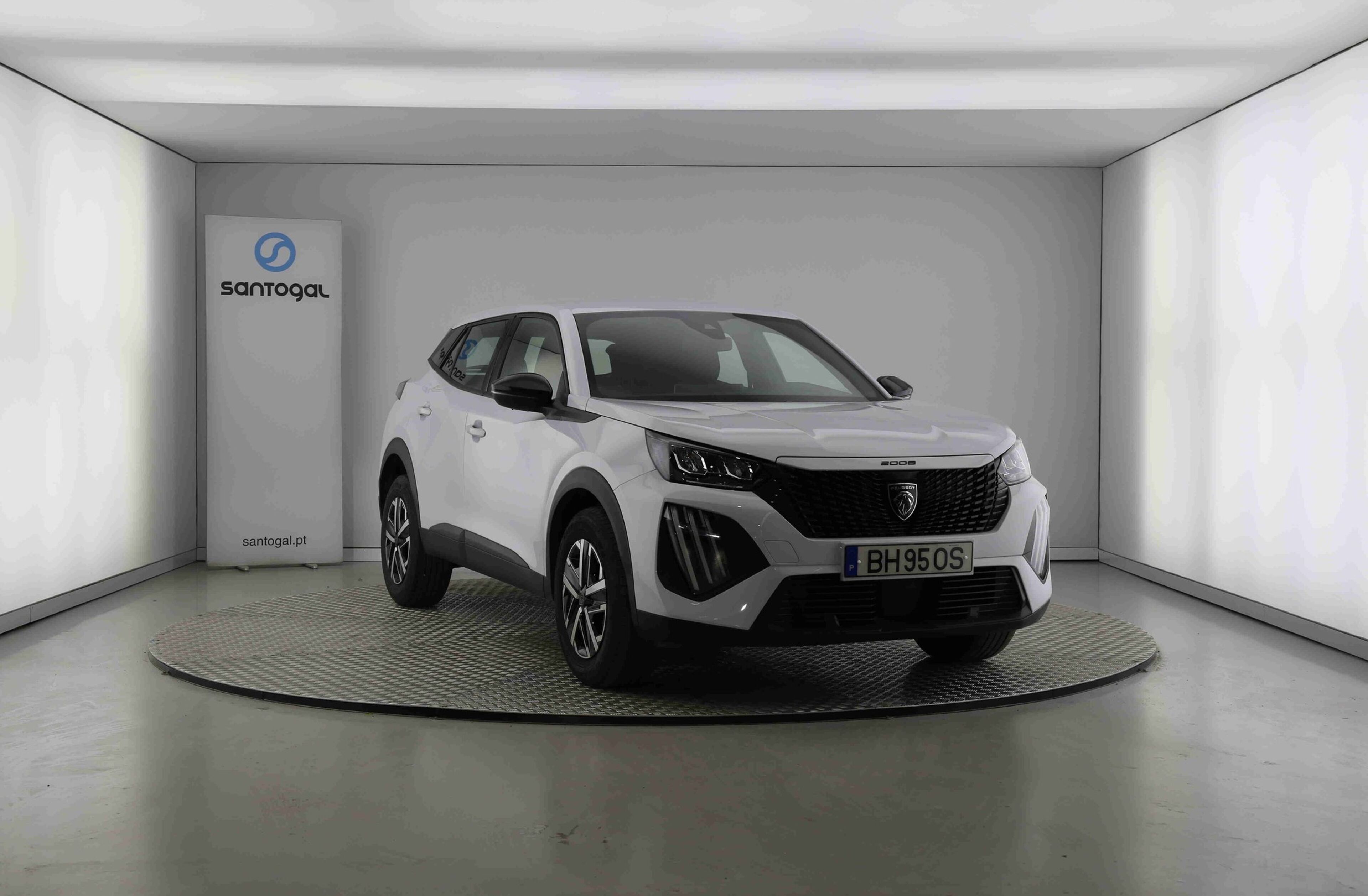 PEUGEOT 2008 1.2 PureTech Active