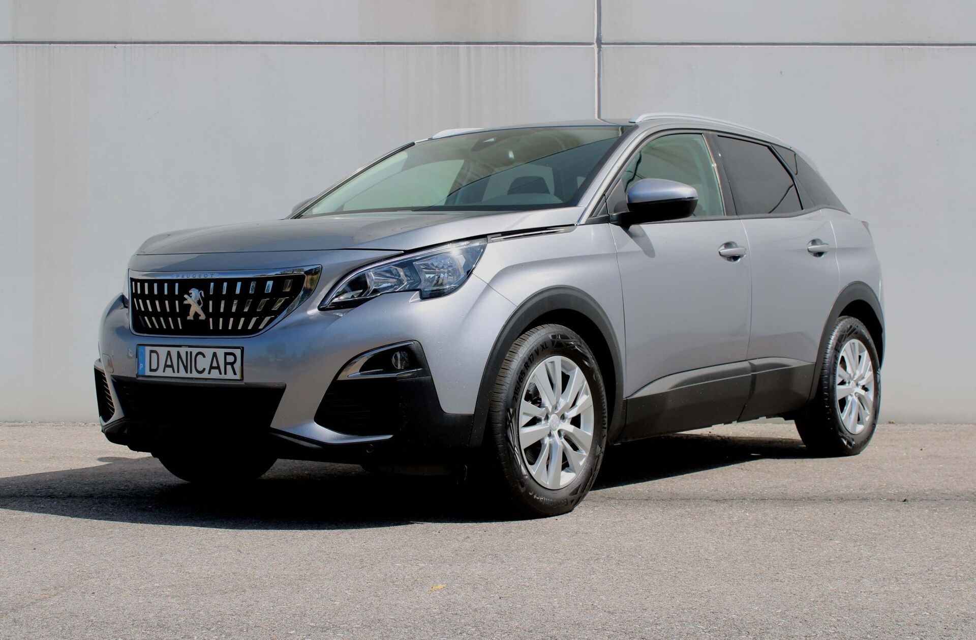 PEUGEOT 3008 1.5 BlueHDi Active