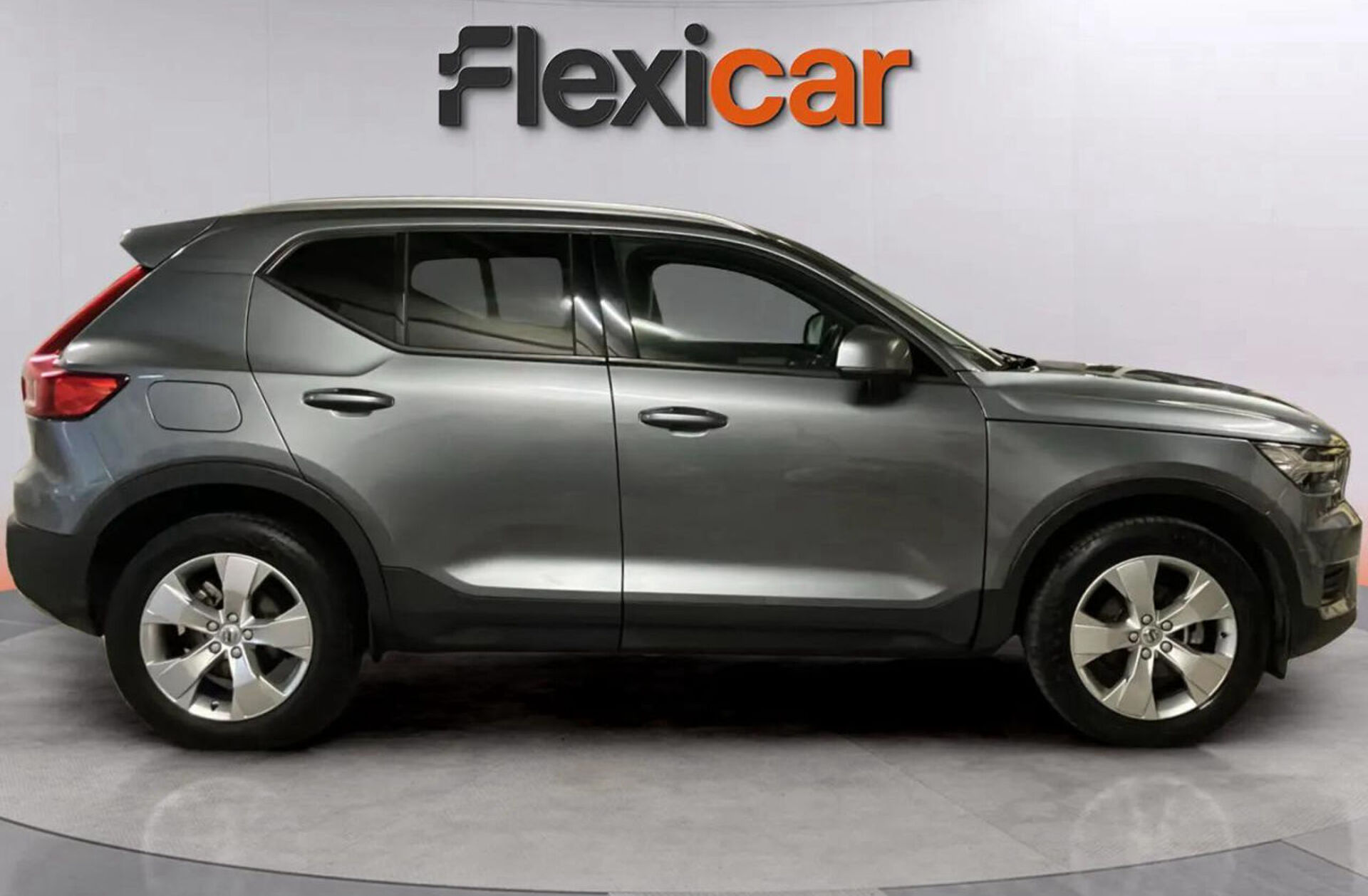VOLVO XC40 2.0 D3 Momentum