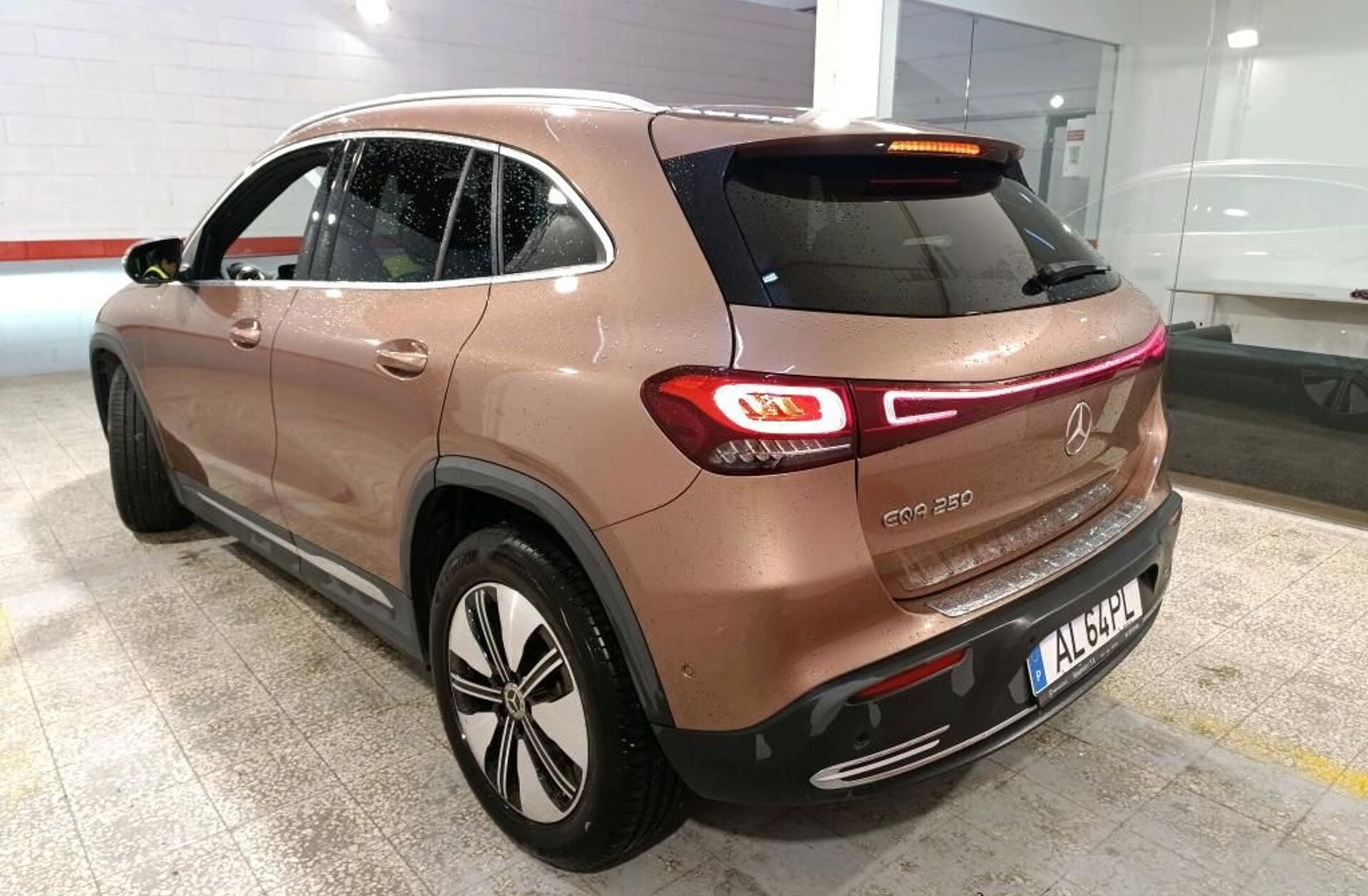 MERCEDES EQA 250 Progressive