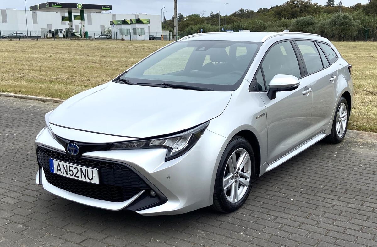 TOYOTA Corolla 1.8 Hybrid Comfort